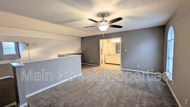 Building Photo - 3180 Birdseye Cir