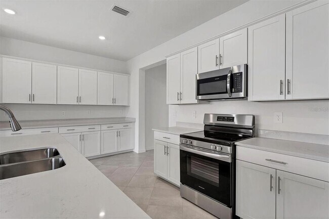 Building Photo - 19075 Cabernet Ct