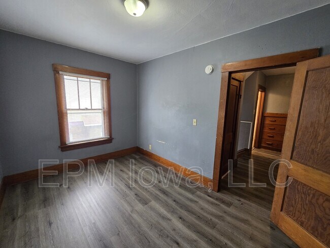 Building Photo - 212 Reed St