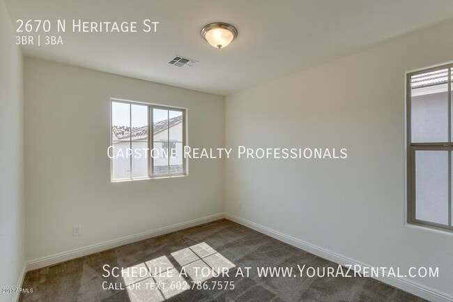 Building Photo - 2670 N Heritage St