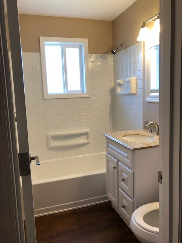 Building Photo - 2 Bedroom Townhouse Less than 2 Miles from OSU