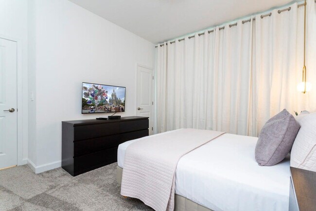 Building Photo - 4343 Scene Ln