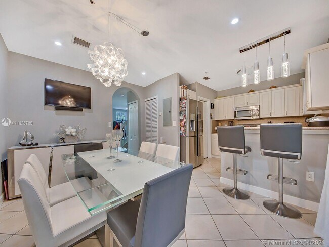 Building Photo - 8111 W 36th Ave