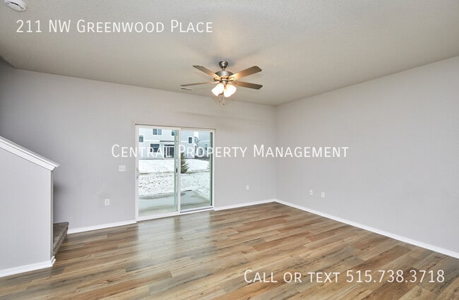 Building Photo - 211 NW Greenwood Pl