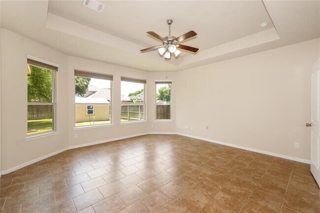 Building Photo - 17423 Waterview Dr