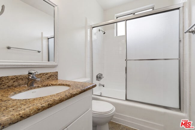 Building Photo - 11947 Kiowa Ave