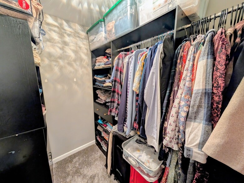 Building Photo - 3501 Roswell Rd NE