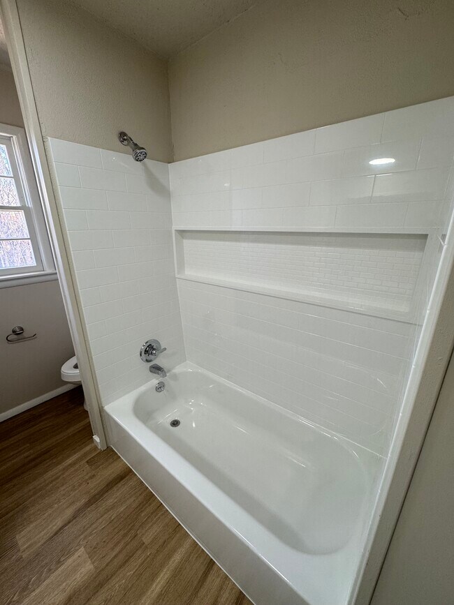 Building Photo - 1229 NW 83rd St