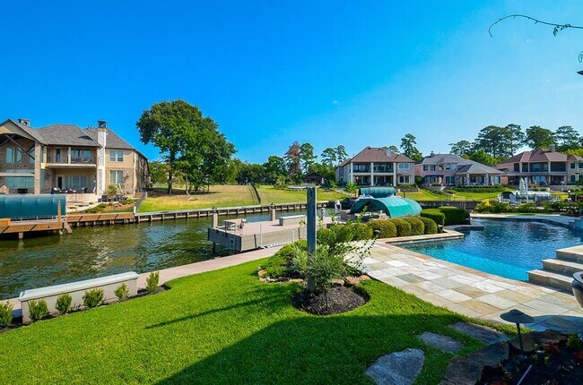 Building Photo - 12316 Oak Bend Cir