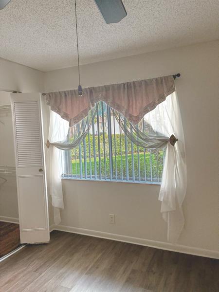 Building Photo - 339 Knotty Pine Cir