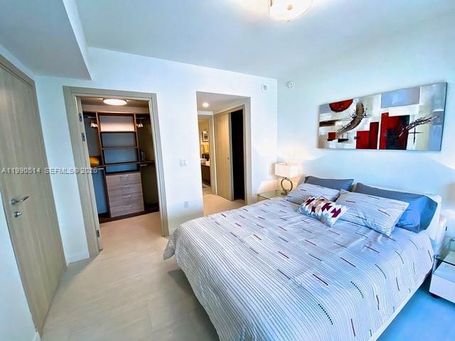 Building Photo - 1000 Brickell Plaza