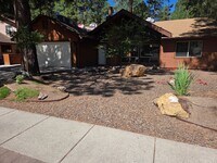 Building Photo - Move-In Ready! Bright & Airy 3-Bedroom Hom...