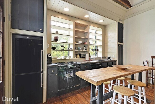 Building Photo - 3 br, 3 bath House - 264 Ashley Avenue B