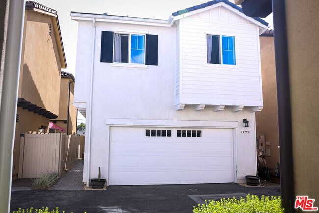 Building Photo - 15158 Rachel Ln