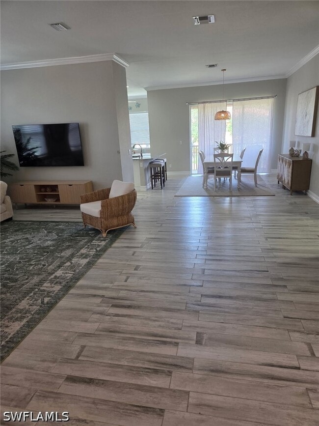 Building Photo - 7071 San Lorenzo Ct