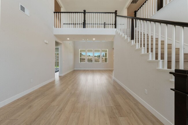 Building Photo - Newly Built 5BR Luxury Home in El Dorado Hills – 3,926 Sq Ft!