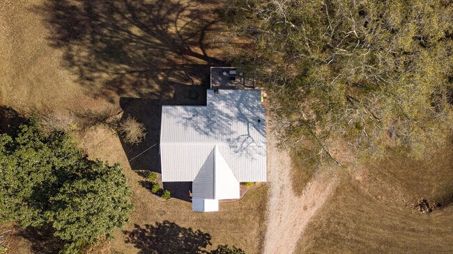 Building Photo - 161 Calhoun Rd