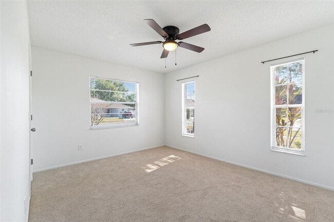 Building Photo - 8137 Parrot Dr