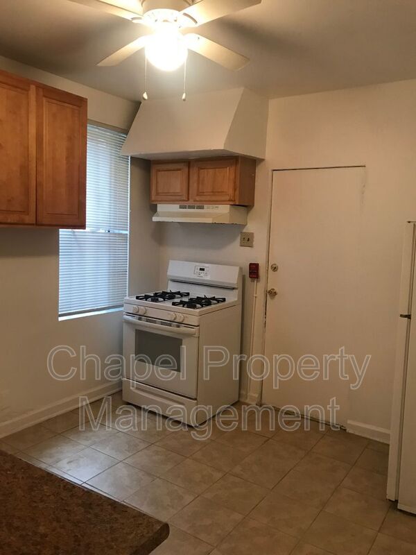 Building Photo - 5818 Willows Ave