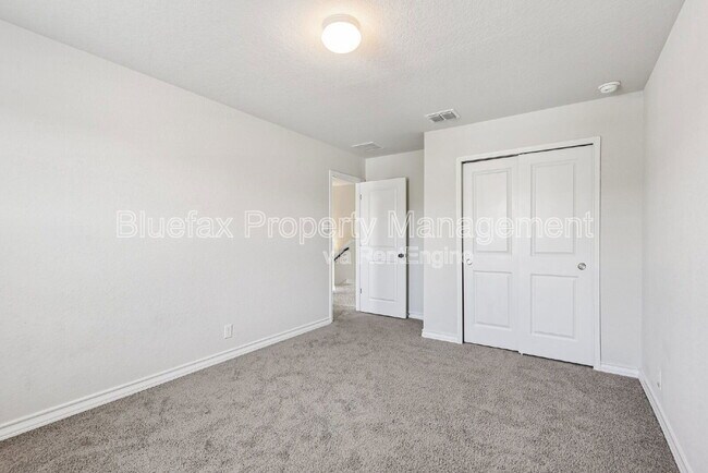 Building Photo - 4712 Paluxy Trl