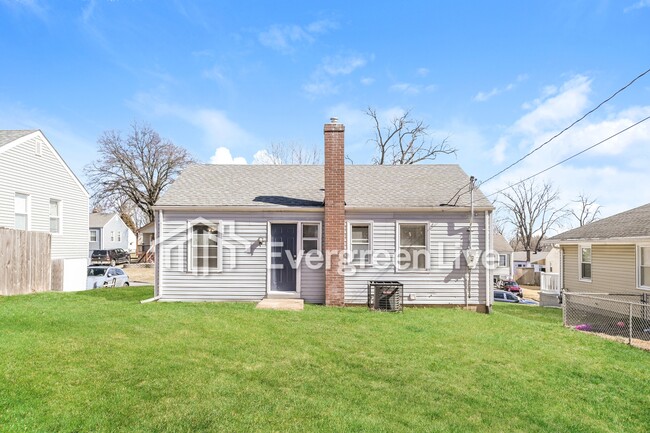 Building Photo - 1919 Clare Ct