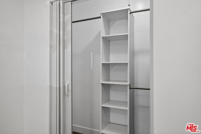 Building Photo - 546 San Juan Ave