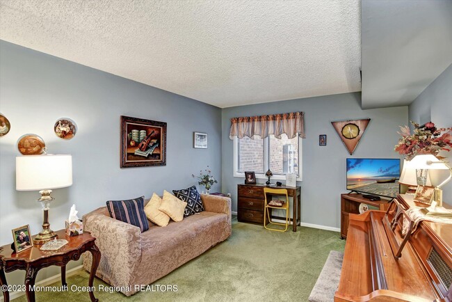 Building Photo - 77 E Water St