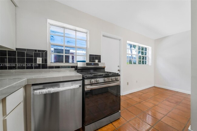 Building Photo - 7412 Gary Ave