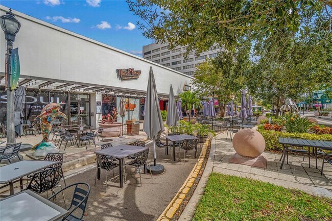 Building Photo - 331 Cleveland St