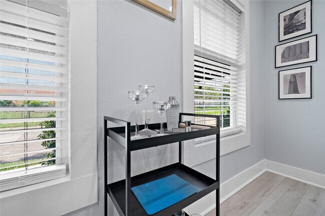 Building Photo - 3502 Ruth St