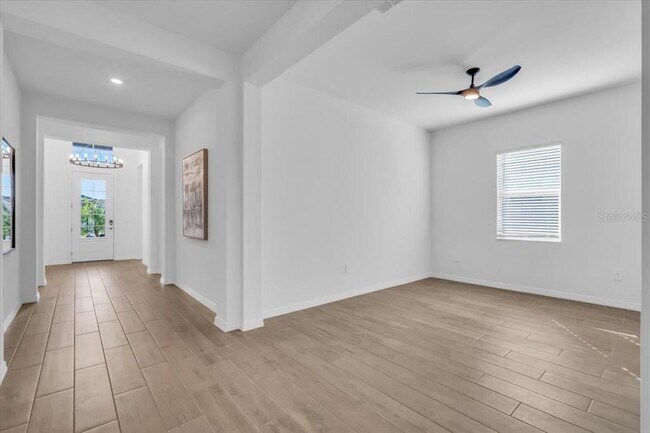 Building Photo - 5522 Lightning Whelk Ln