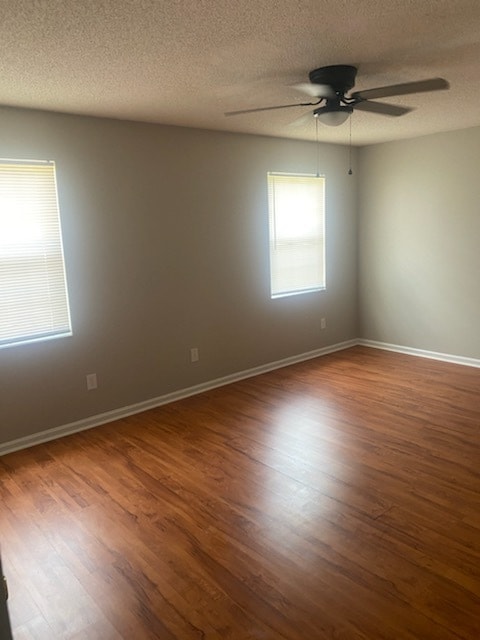 Building Photo - 158 Pebble Hill Dr N
