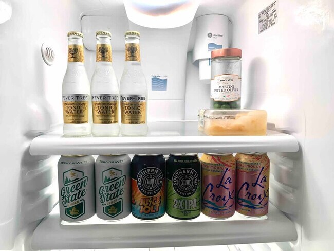 Building Photo - 15 Ferry St