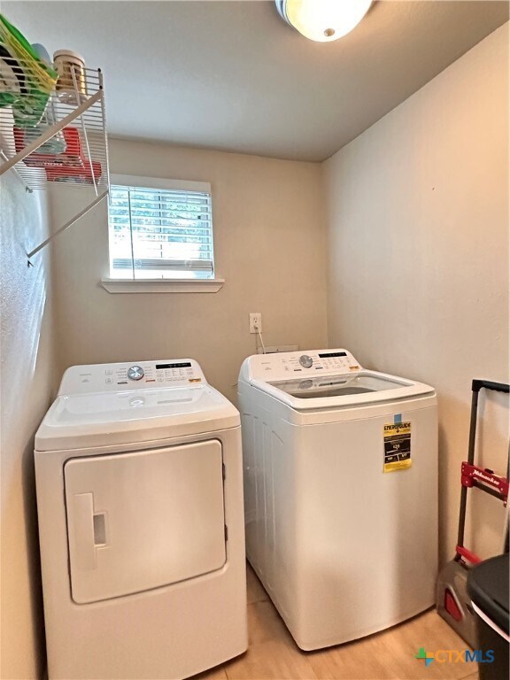 Building Photo - 511 McKie St