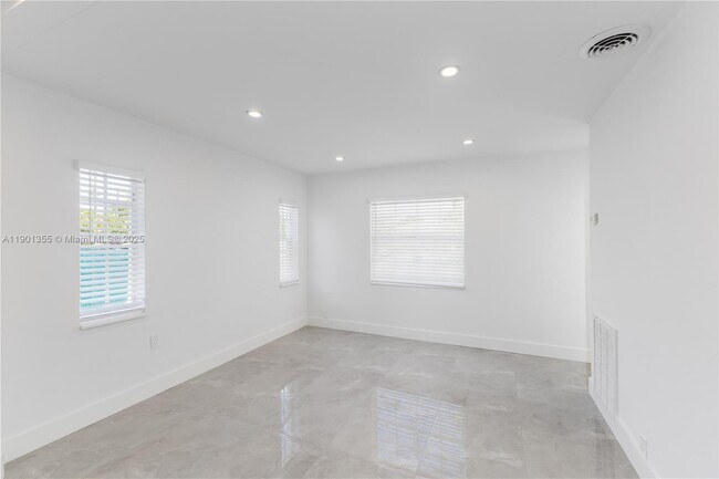 Building Photo - 2320 NW 55th St