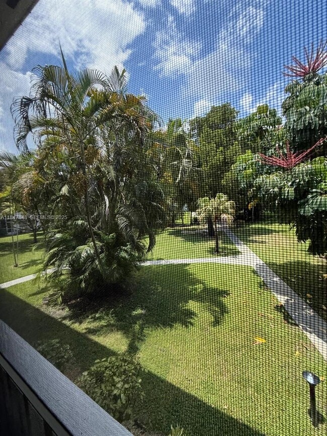 Building Photo - 4025 N Federal Hwy