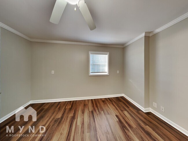 Building Photo - 2475 Suncrest Ct