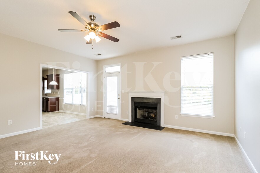 Building Photo - 791 Pecan Ridge Cir