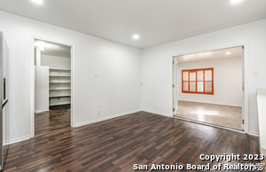 Building Photo - 14402 Cedar Glade Dr