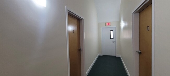 Building Photo - 33 Randolph St