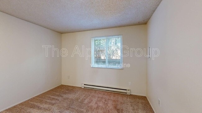 Building Photo - 12626 NW Barnes Rd