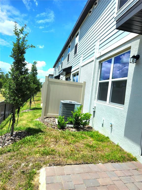 Building Photo - 16305 Bird of Paradise Ave