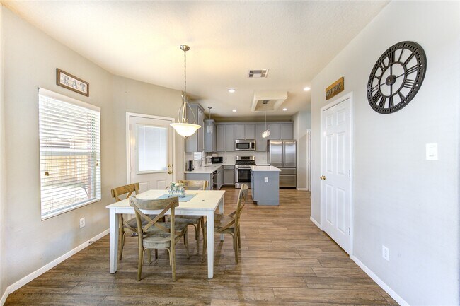 Building Photo - 2351 Urban Forest Ct