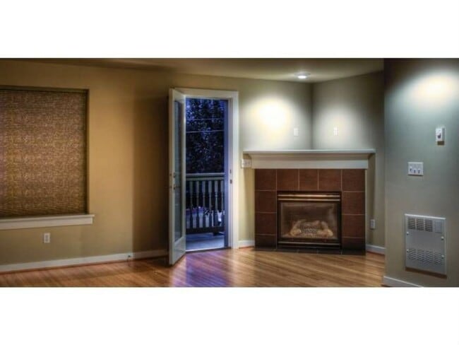 Building Photo - 4Bd/3.5Ba Seattle House