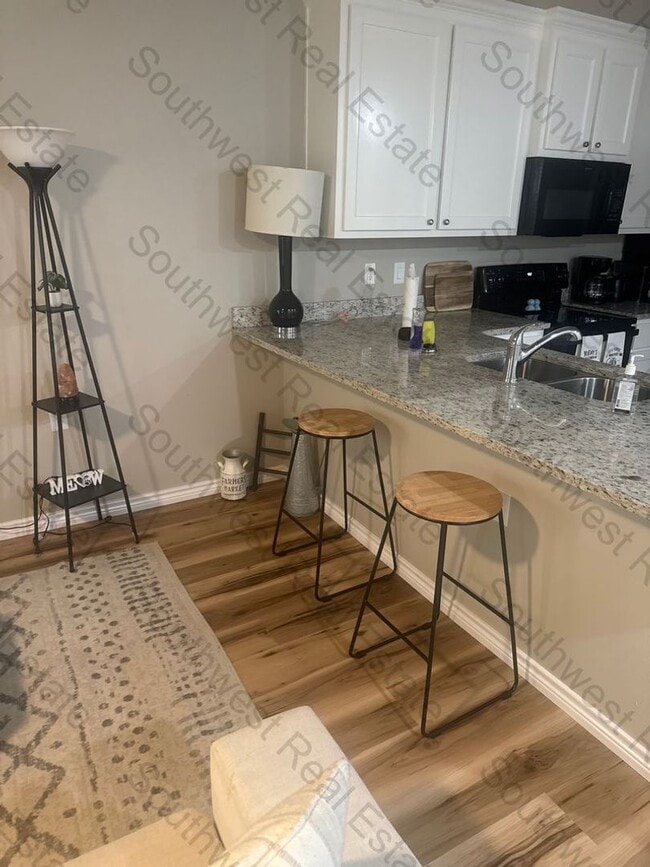 Building Photo - 3116 Westminster Dr