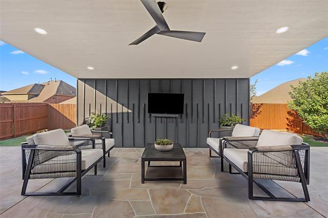 Building Photo - 348 Prairie Ridge Ln