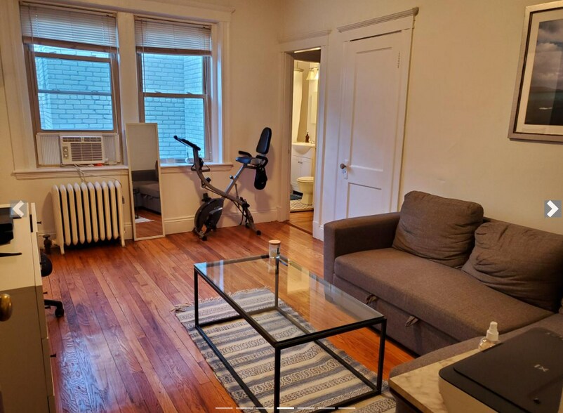 Building Photo - 120 Brainerd Rd