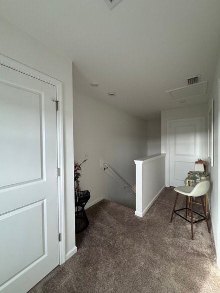 Building Photo - 3605 Meadow Vista Ln