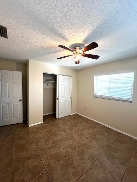 Building Photo - 9439 Acco Ave