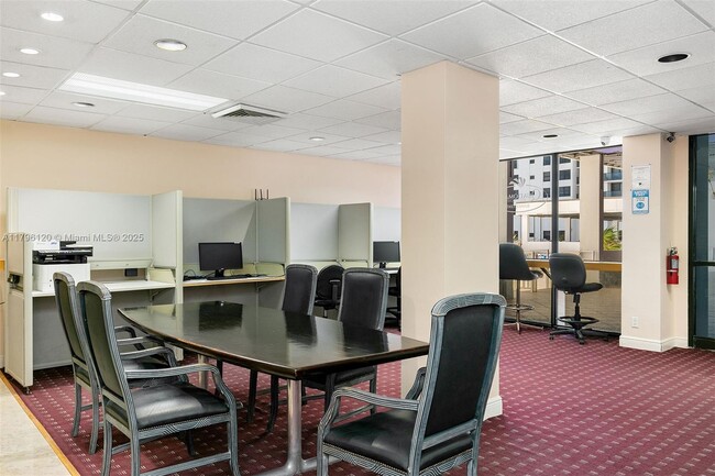 Building Photo - 2101 S Ocean Dr